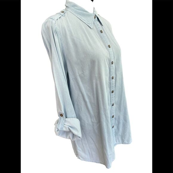 Denim & Co. Long Sleeve Lightweight Stretch Denim BigShirt Tunic, light wash, S - Picture 5 of 6